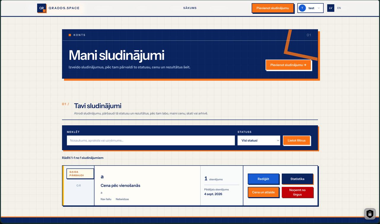 Sludinājumi un QR kodi.